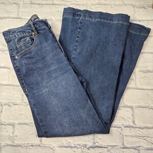 m jeans Maurices Women's Jeans Super Hi-Rise Wide Leg Button Fly size 2 Short